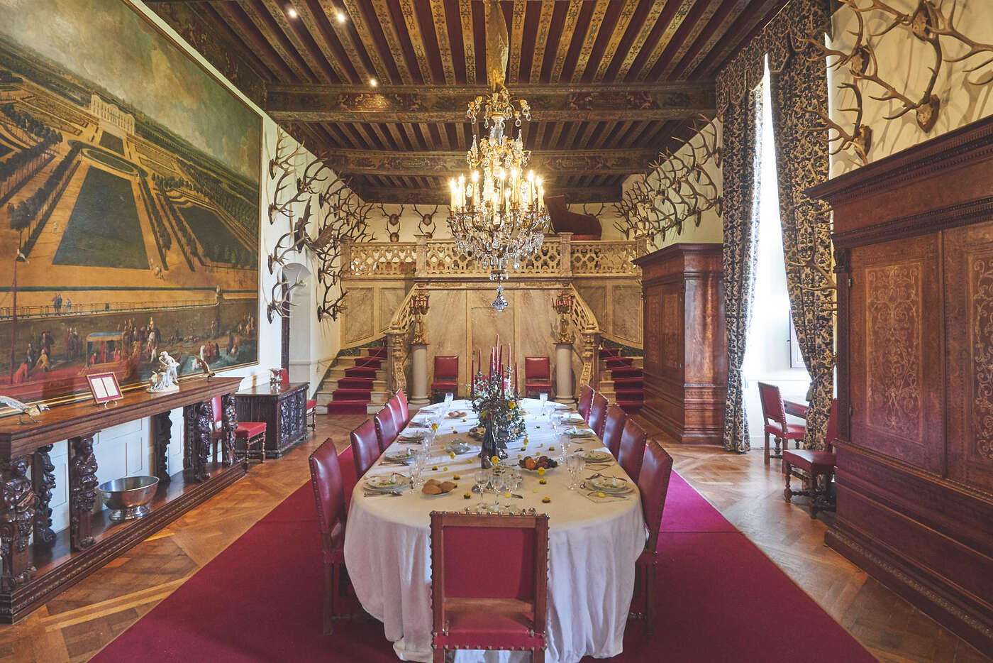 Salle à manger du château de Brissac