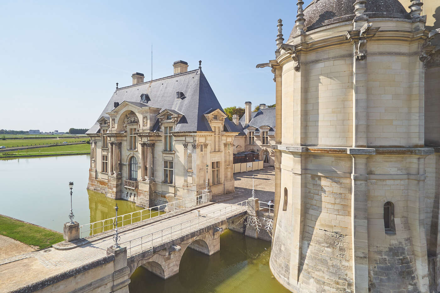 Extérieurs du château de Chantilly